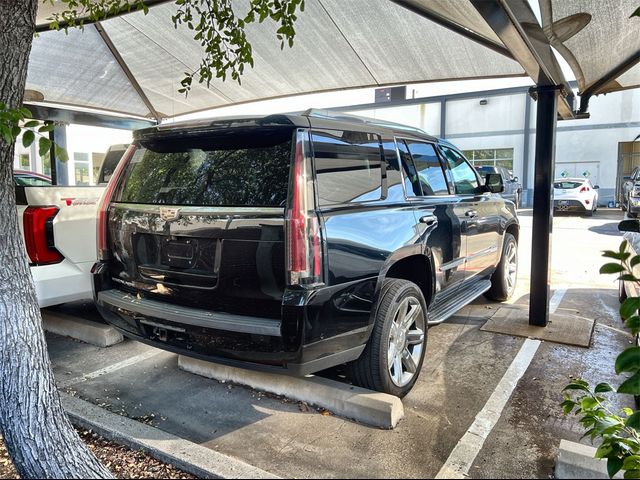 2020 Cadillac Escalade Luxury