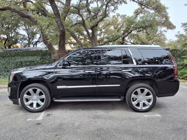 2020 Cadillac Escalade Luxury