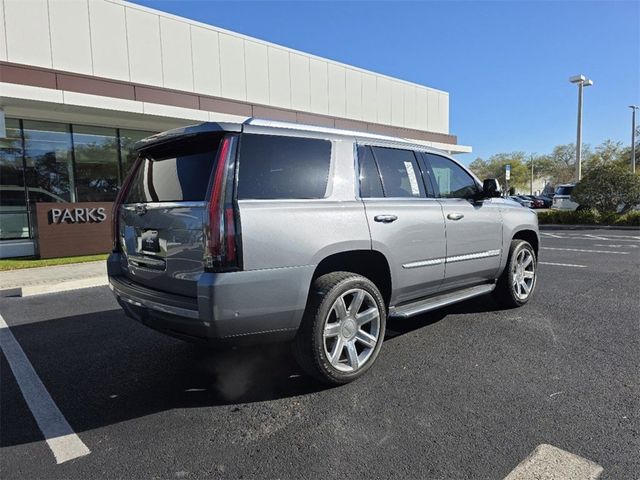 2020 Cadillac Escalade Luxury