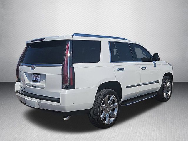 2020 Cadillac Escalade Luxury