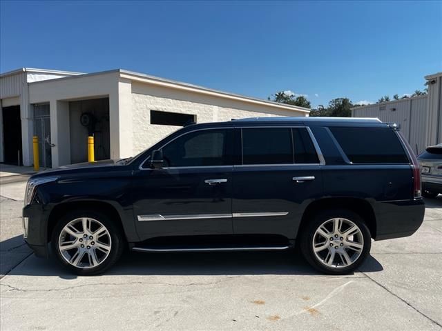 2020 Cadillac Escalade Luxury