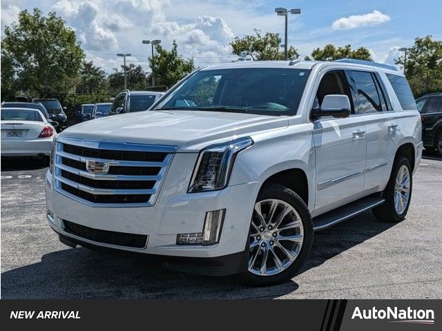 2020 Cadillac Escalade Luxury