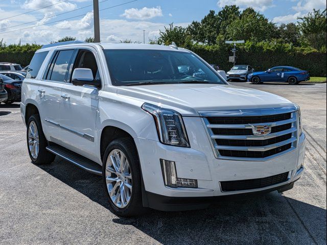 2020 Cadillac Escalade Luxury