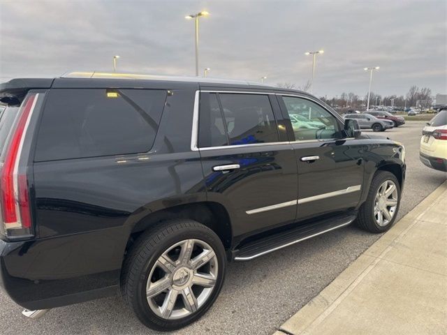 2020 Cadillac Escalade Luxury