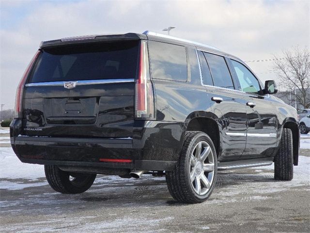 2020 Cadillac Escalade Luxury