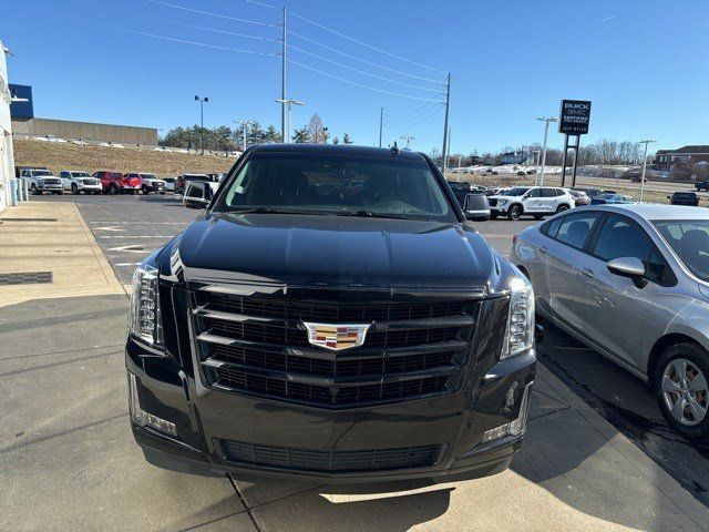 2020 Cadillac Escalade Luxury