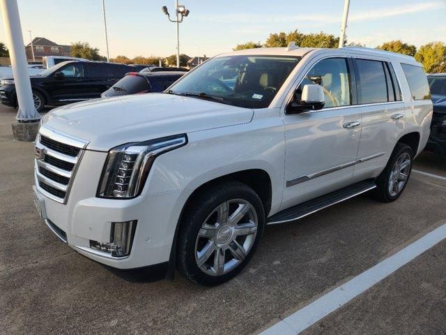 2020 Cadillac Escalade Luxury