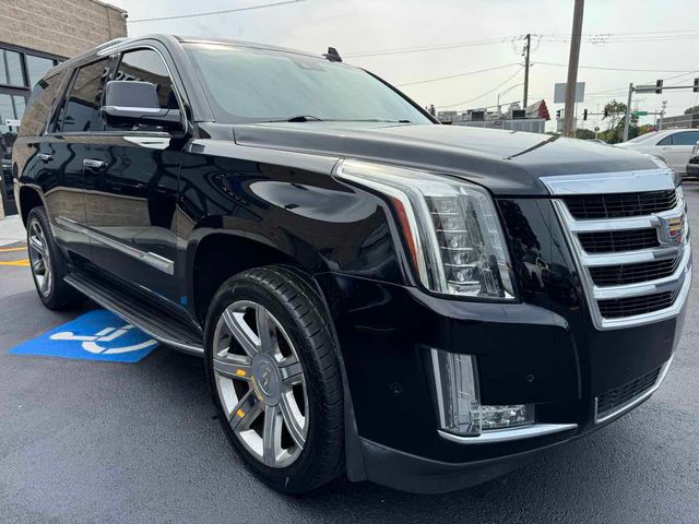 2020 Cadillac Escalade Luxury