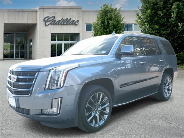 2020 Cadillac Escalade Luxury