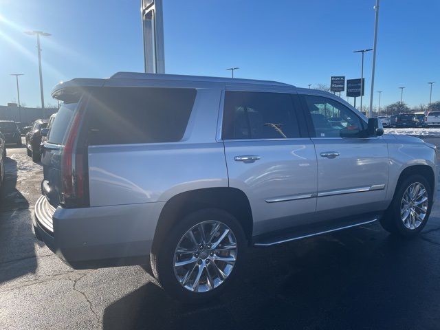 2020 Cadillac Escalade Luxury