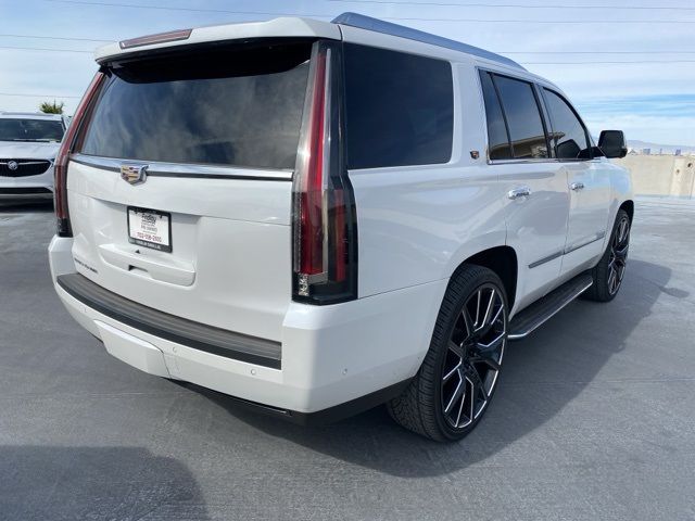 2020 Cadillac Escalade Luxury