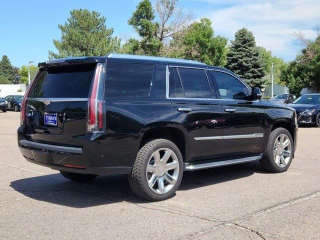 2020 Cadillac Escalade Luxury