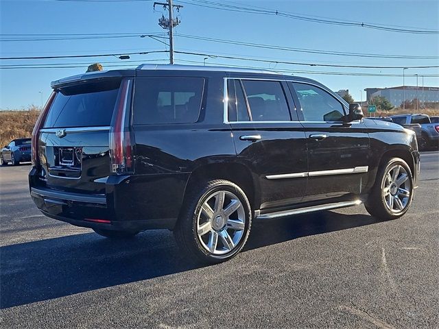 2020 Cadillac Escalade Luxury