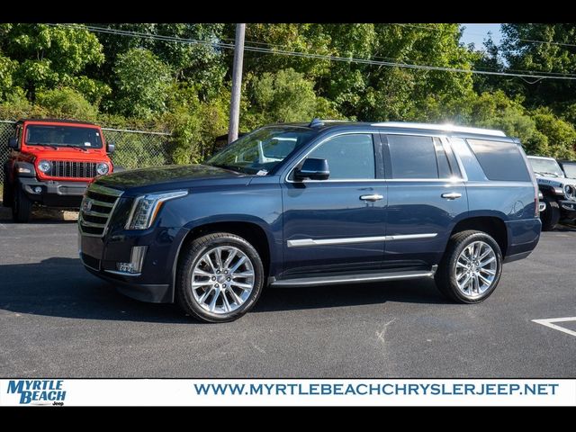 2020 Cadillac Escalade Luxury