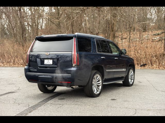 2020 Cadillac Escalade Luxury