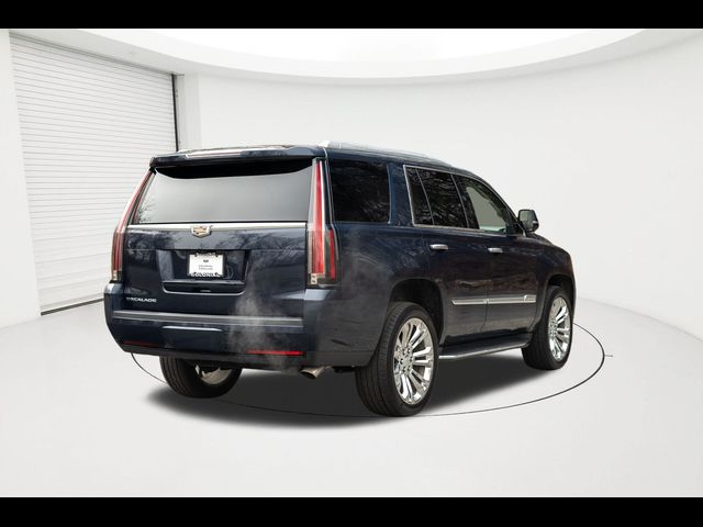 2020 Cadillac Escalade Luxury