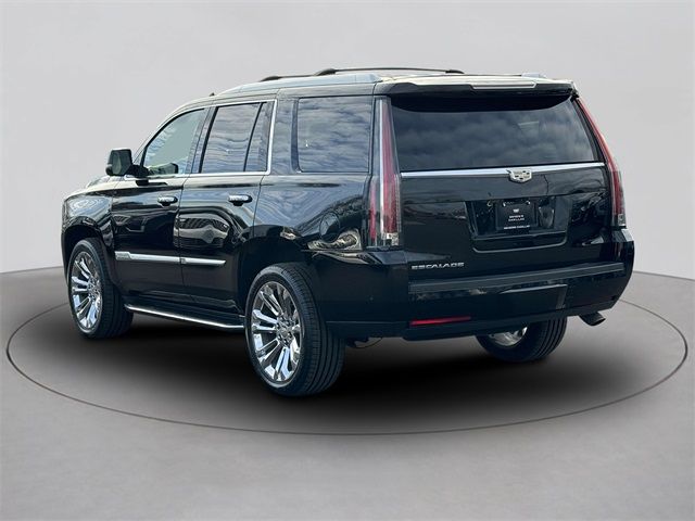 2020 Cadillac Escalade Luxury