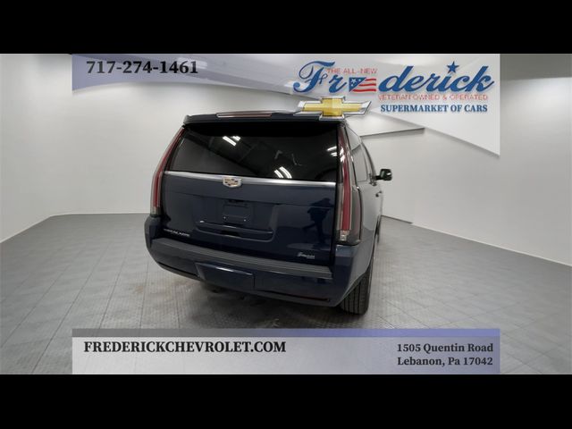 2020 Cadillac Escalade Luxury