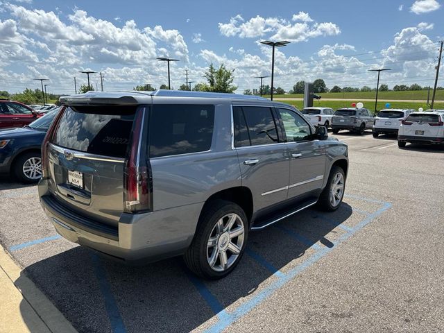 2020 Cadillac Escalade Luxury