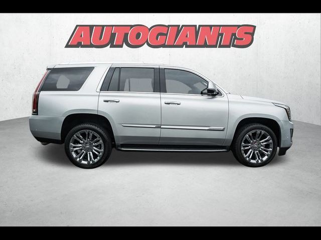 2020 Cadillac Escalade Luxury