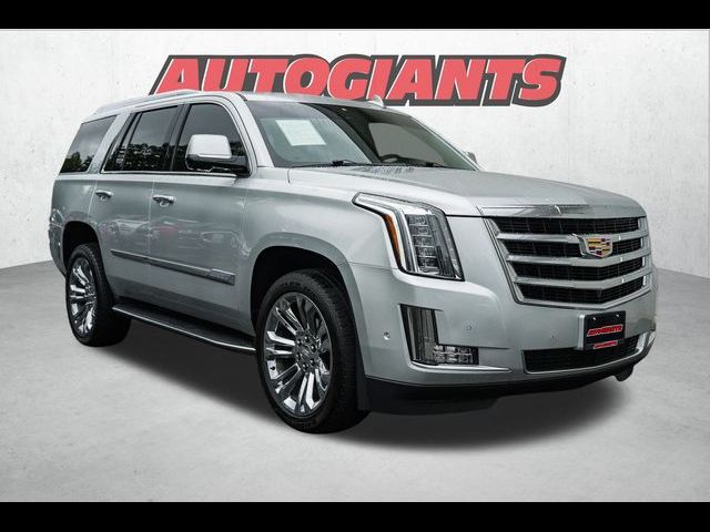 2020 Cadillac Escalade Luxury