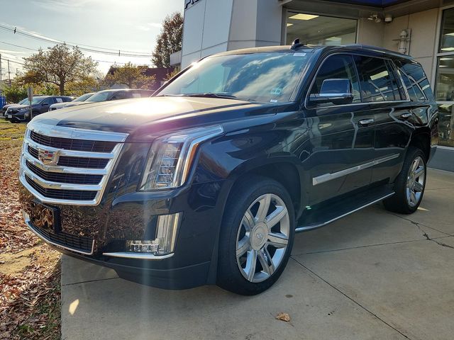 2020 Cadillac Escalade Luxury