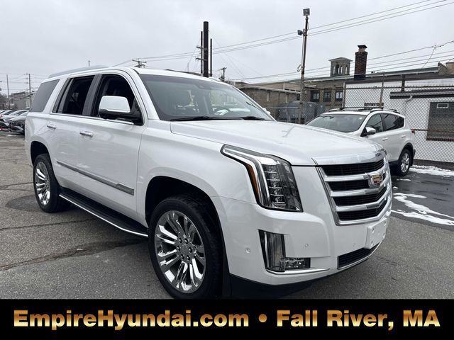 2020 Cadillac Escalade Luxury