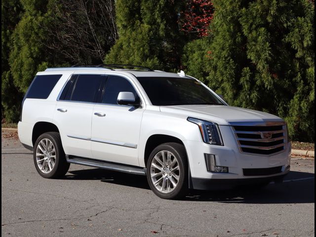 2020 Cadillac Escalade Luxury