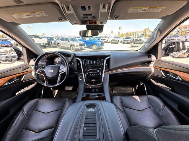 2020 Cadillac Escalade Luxury