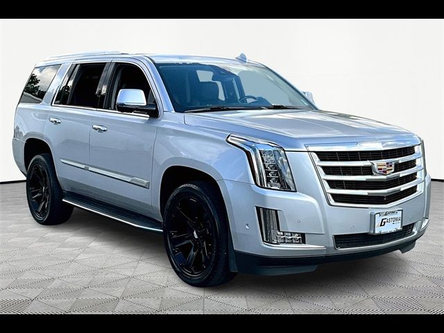 2020 Cadillac Escalade Luxury