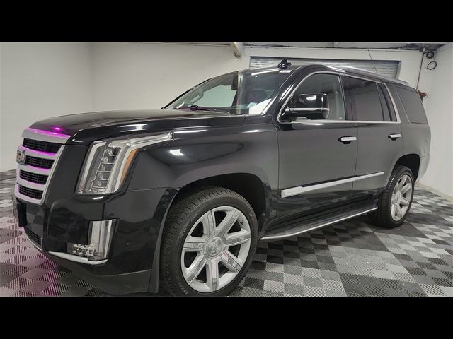 2020 Cadillac Escalade Luxury