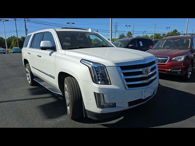 2020 Cadillac Escalade Luxury