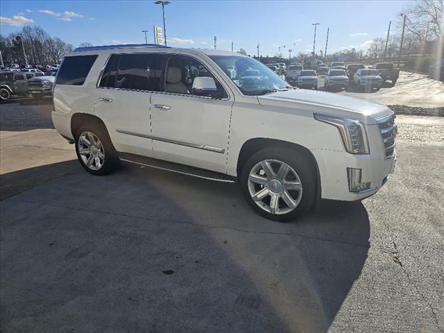 2020 Cadillac Escalade Luxury