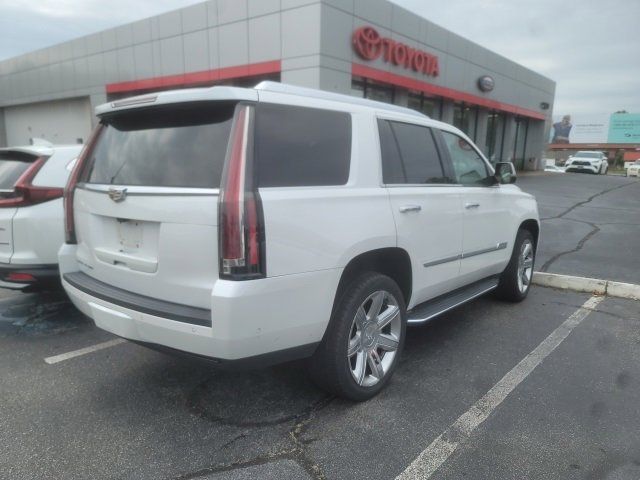 2020 Cadillac Escalade Luxury