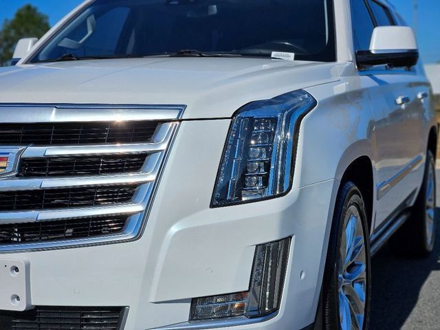 2020 Cadillac Escalade Premium Luxury