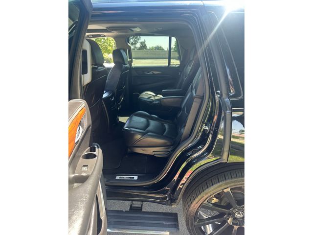 2020 Cadillac Escalade Premium Luxury