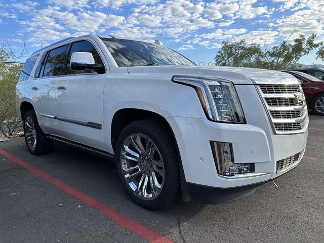 2020 Cadillac Escalade Premium Luxury