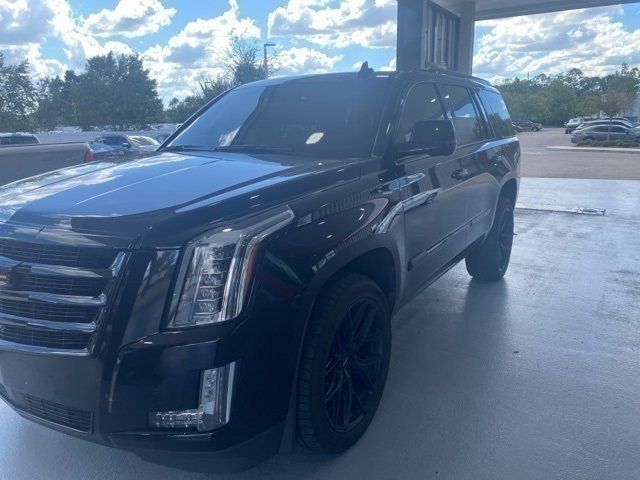 2020 Cadillac Escalade Premium Luxury