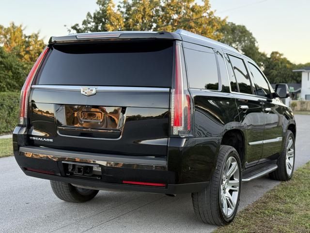 2020 Cadillac Escalade Premium Luxury