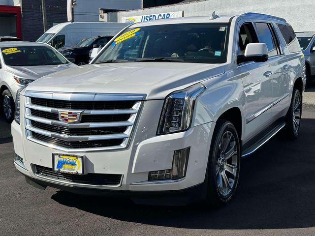 2020 Cadillac Escalade ESV Luxury