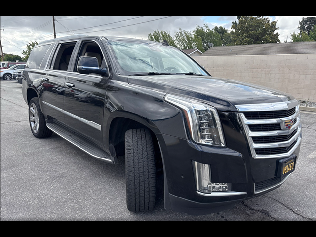 2020 Cadillac Escalade ESV Luxury