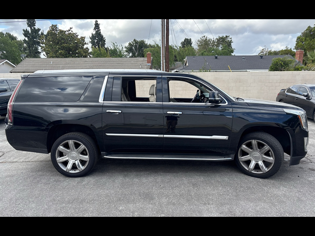 2020 Cadillac Escalade ESV Luxury