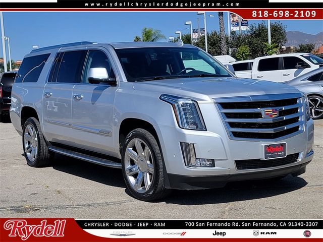 2020 Cadillac Escalade ESV Luxury