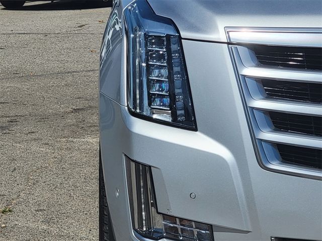 2020 Cadillac Escalade ESV Luxury