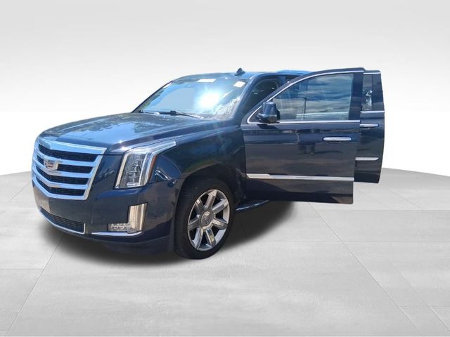 2020 Cadillac Escalade ESV Luxury