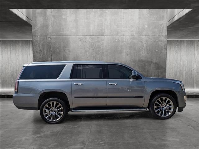 2020 Cadillac Escalade ESV Luxury