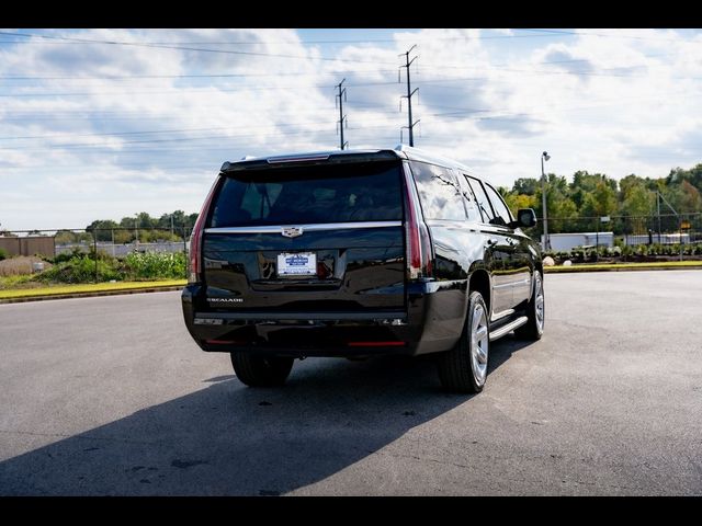 2020 Cadillac Escalade ESV Luxury