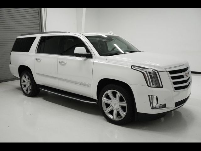 2020 Cadillac Escalade ESV Luxury