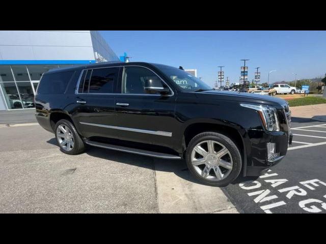 2020 Cadillac Escalade ESV Luxury