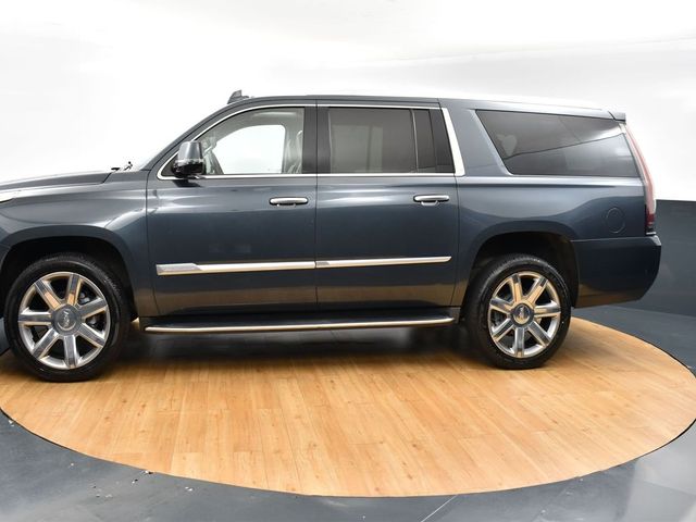 2020 Cadillac Escalade ESV Luxury